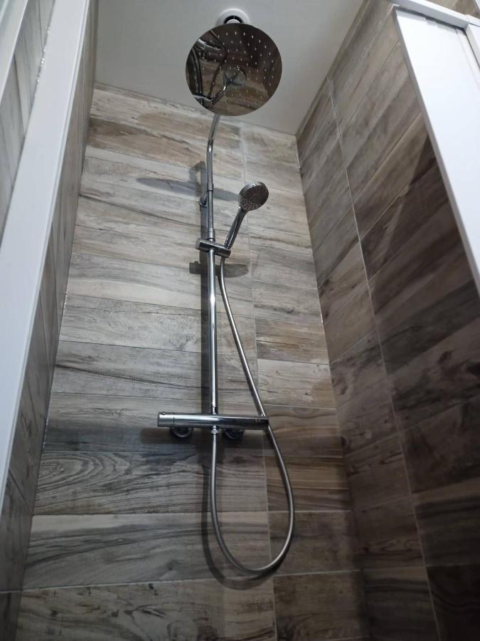 Le Madison 1 Apartman Châteauroux Kültér fotó